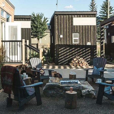 Tiny Homes By Snow Valley Lodging Fernie Zewnętrze zdjęcie