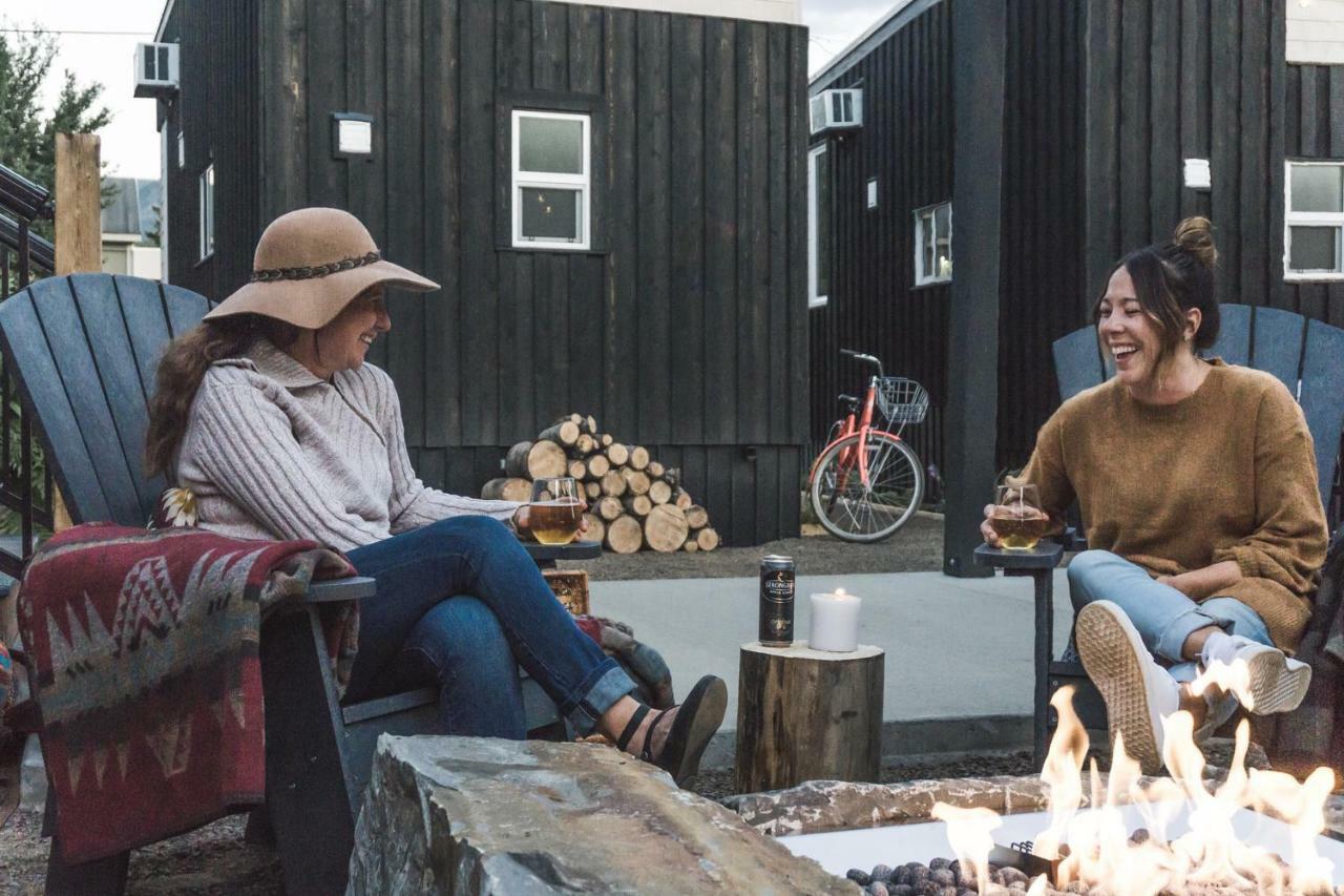 Tiny Homes By Snow Valley Lodging Fernie Zewnętrze zdjęcie