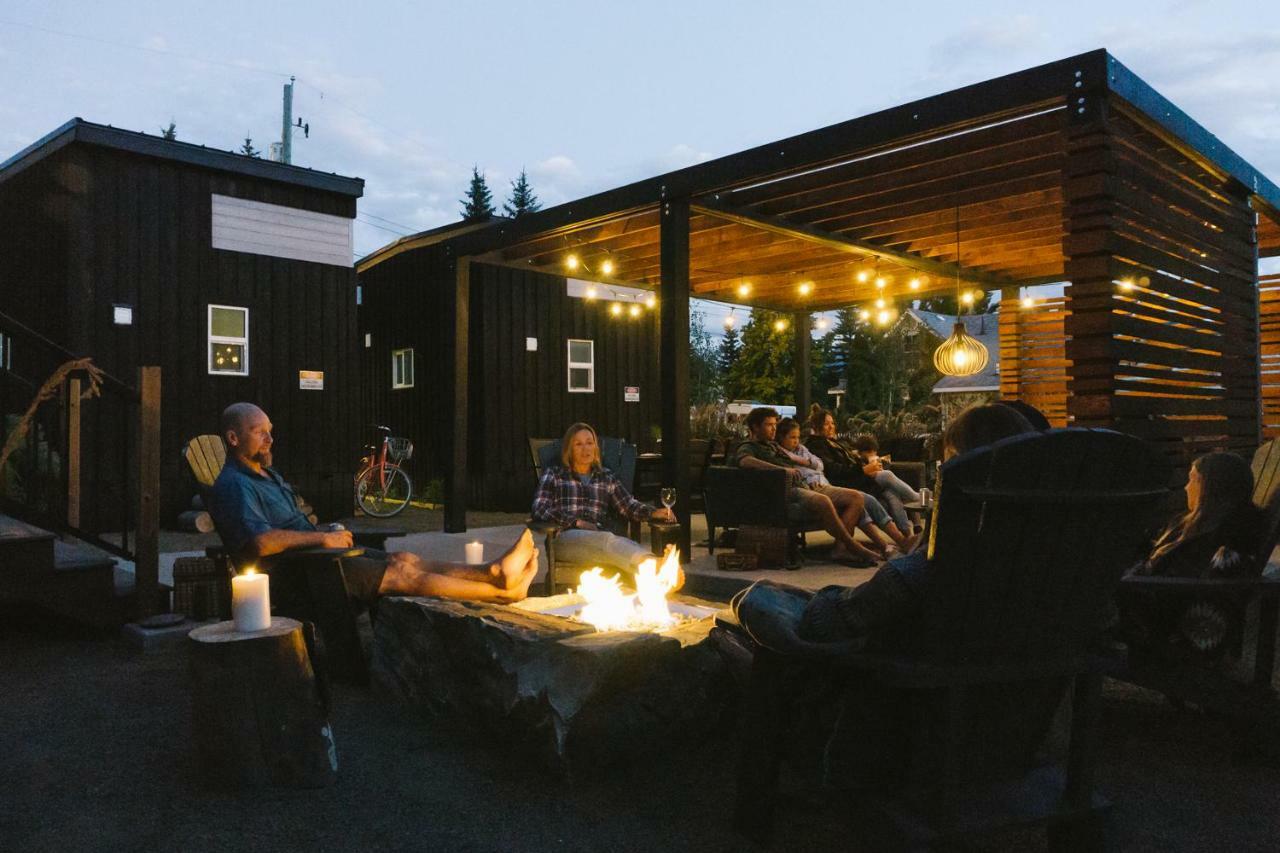 Tiny Homes By Snow Valley Lodging Fernie Zewnętrze zdjęcie